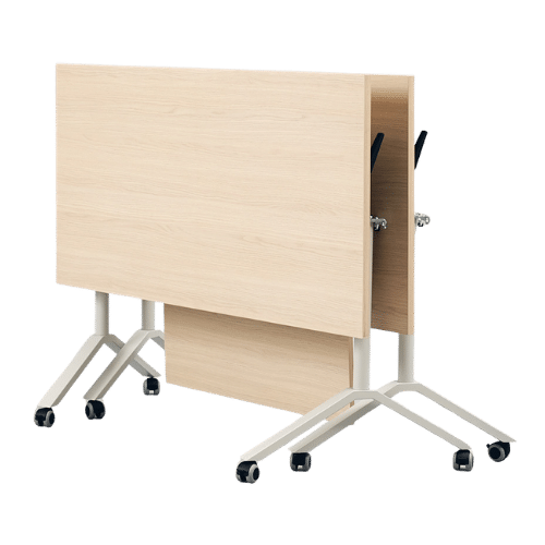 On y voit une table pliante en bois design