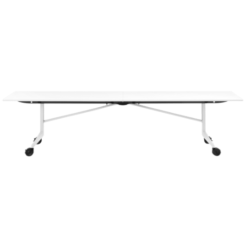 On y voit une table pliante blanche design