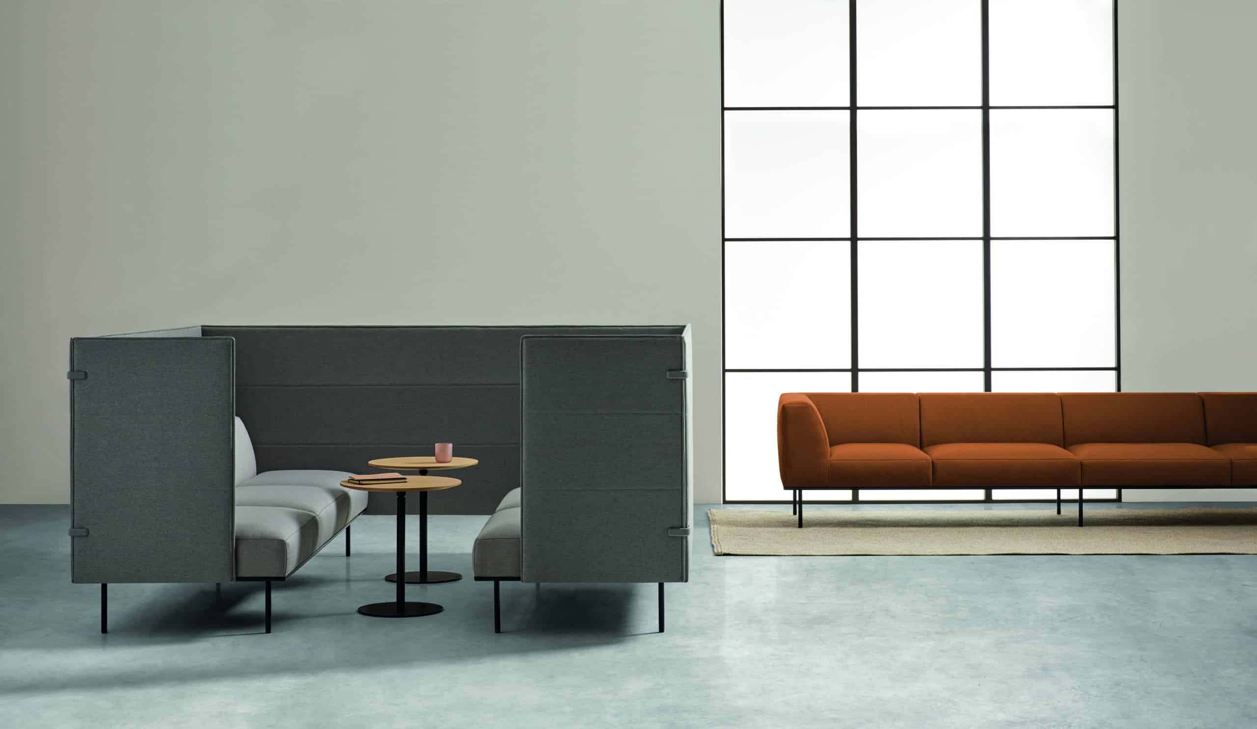 On y voit une banquette modulable noir