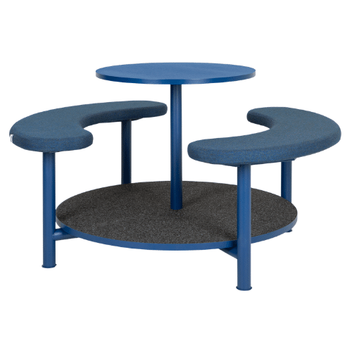 On y voit une table de coworking bleu nuit