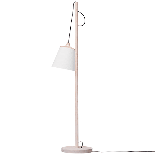 On y voit un luminaire en bois design