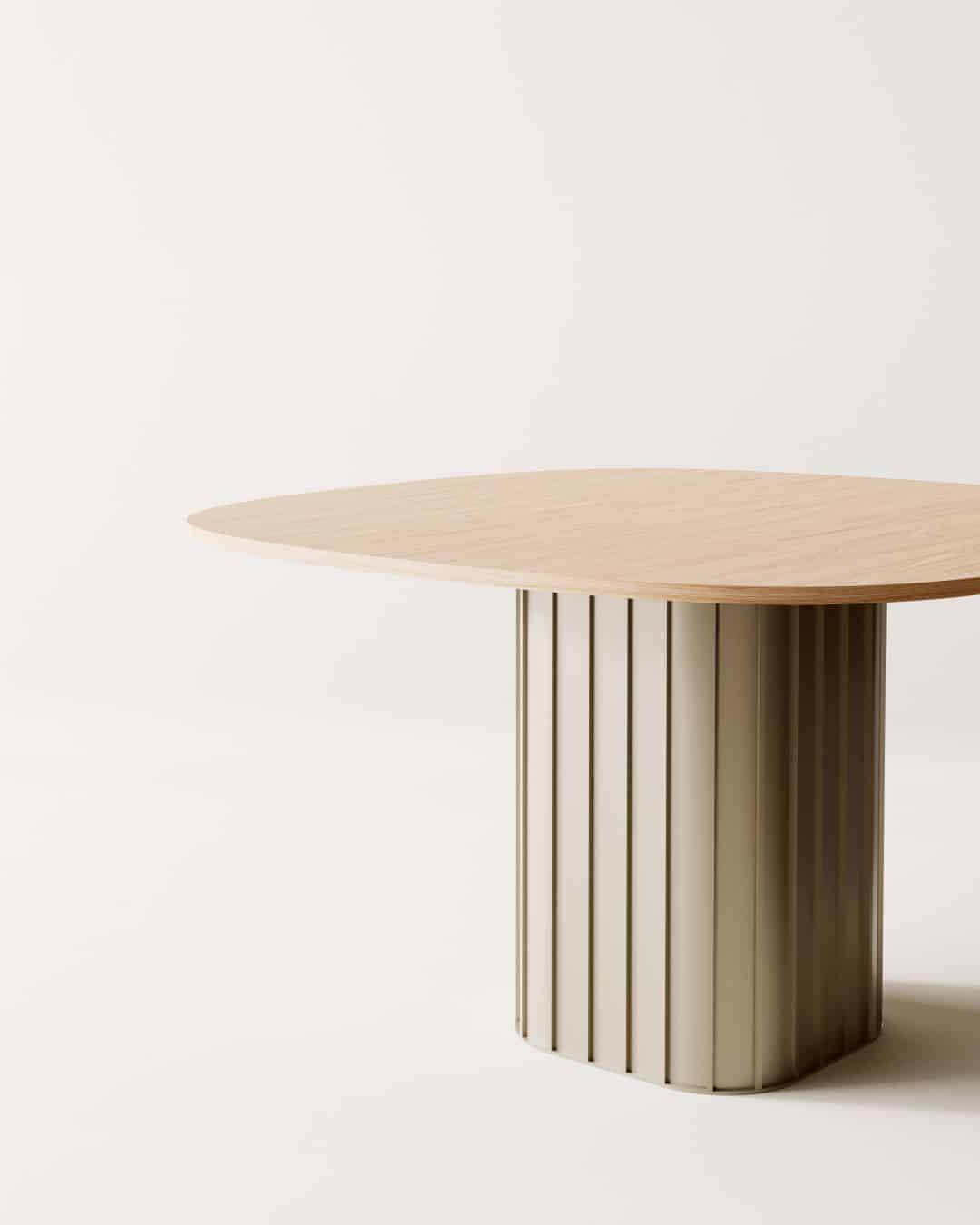 On y voit une collection de table de design dans un intérieur professionnel