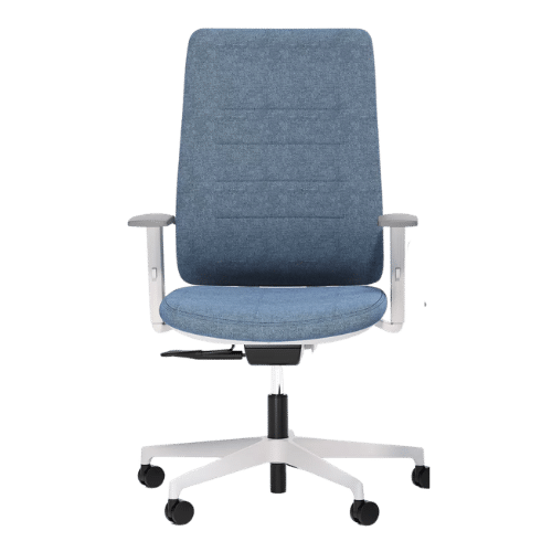 On y voit un fauteuil de bureau bleu